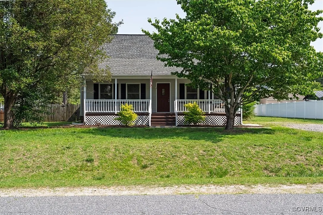 3612 Chagford Dr photo 1