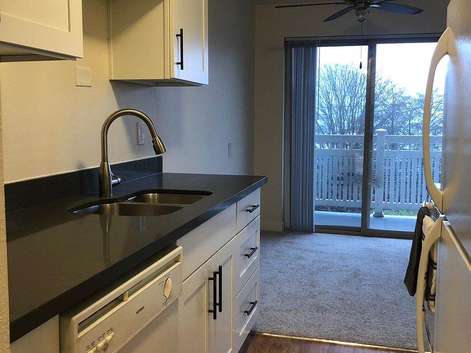 1st image of 4073 Gilman Ave W APT 302