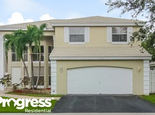 5235 NW 54th St, Pompano Beach, FL 33073