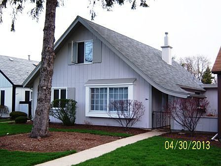 1st image of 5 Garden Dr
