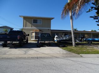 27 Azalea Dr, Cocoa Beach, FL 32931