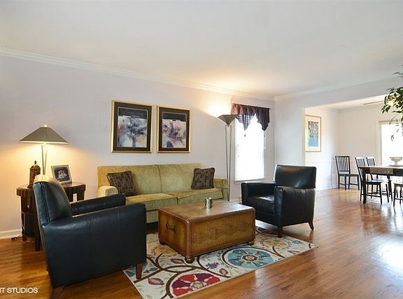 2nd image of 1106 Montgomery Dr