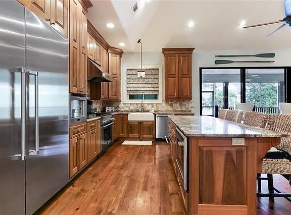 4th image of this home