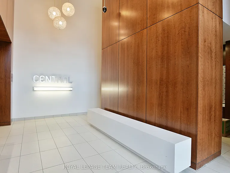 354 Gladstone Ave #312 — Photo 22