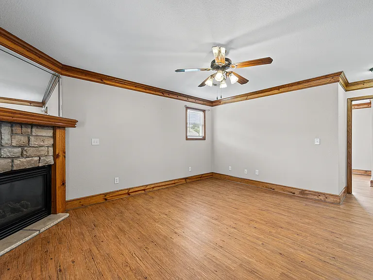 11205 N McGee St #11205 — Photo 9