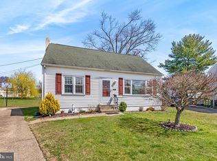 4121 Conley Cir, Brookhaven, PA 19015