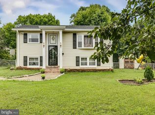 3236 Bradford St, Woodbridge, VA 22193