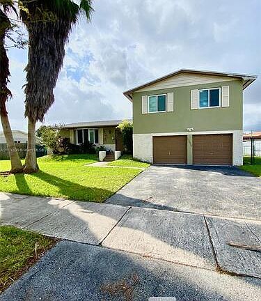 3rd image of 13670 SW 79th St #13670