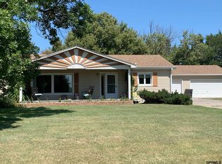 11529 Cornhusker Rd, Alma, NE 68920