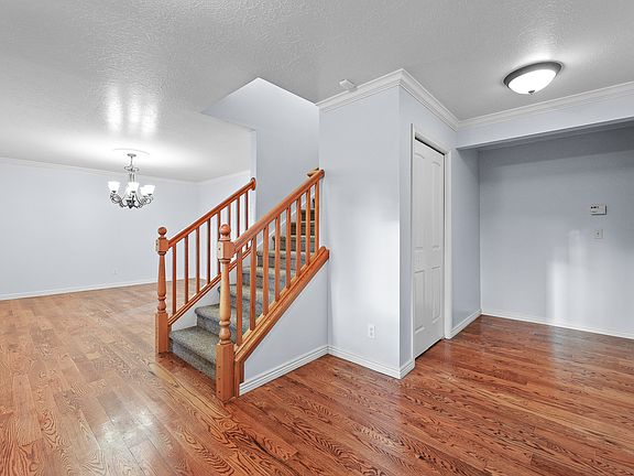 3rd image of 405 N 2975 W