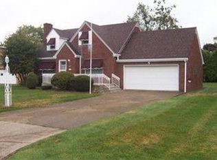 679 Moore Ave, Campbell, OH