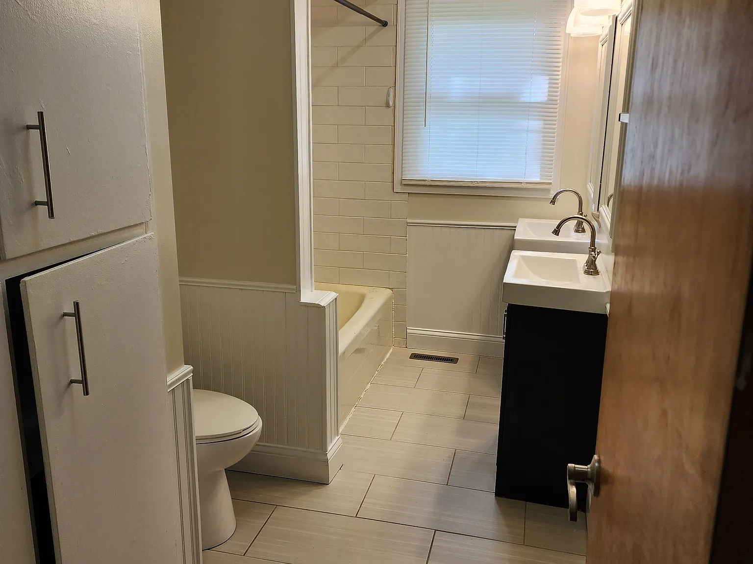 4 bed, 2032 sqft, $2,600 — Photo 4