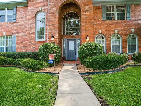 2nd image of 6722 Flarity Ln