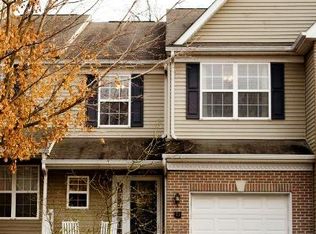 71 Walker Rd, Royersford, PA 19468