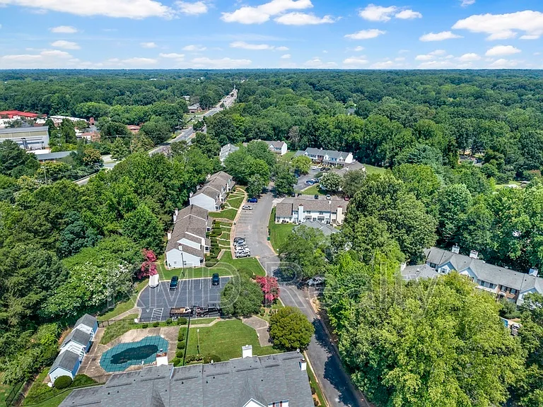 6315 Windsor Gate Ln — Photo 28