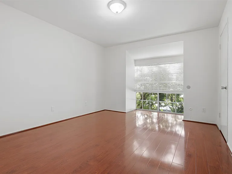 12633 Memorial Dr #170 — Photo 13