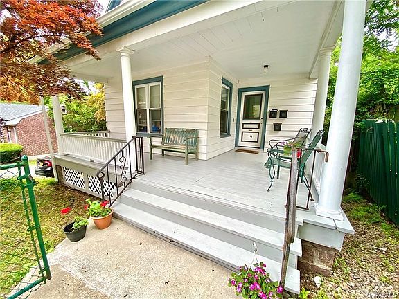 2nd image of 19 Hudson Ave #1