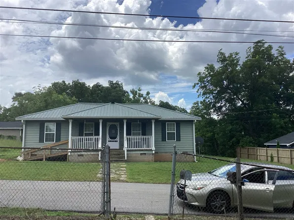 1815 24th St SW, Lanett, AL 36863