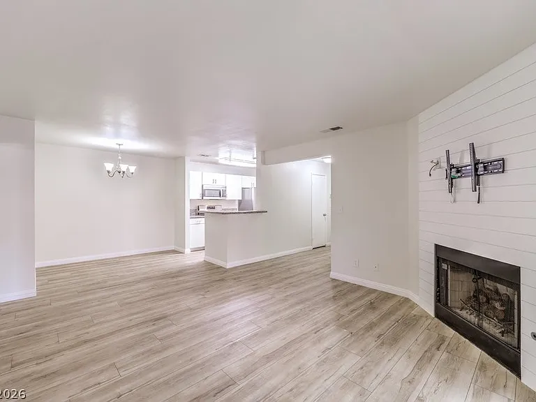 2200 S Fort Apache Rd #1087 — Photo 9