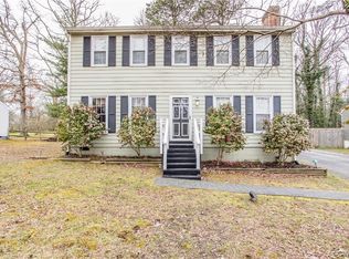 10106 Post Horn Dr, North Chesterfield, VA 23237