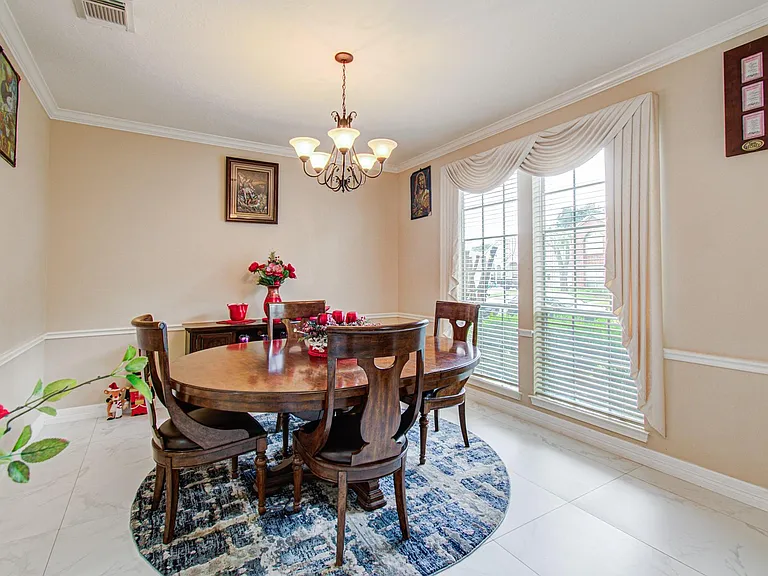 12427 Shadycrest Dr — Photo 19