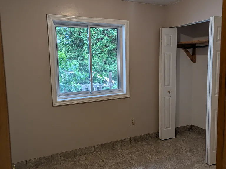 62 Talbot St #5 — Photo 5