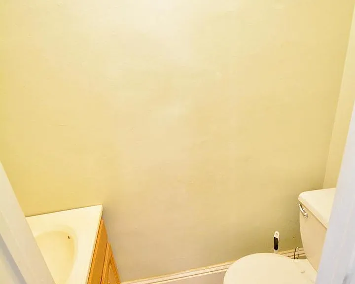 3690 Eveline St — Photo 11