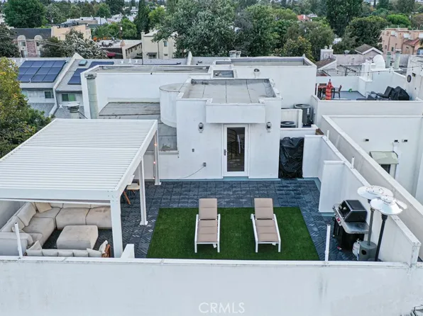 4326 Babcock Ave Unit 305, Studio City, CA 91604