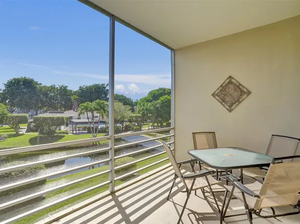 4700 NW 35th Street #507, Lauderdale Lakes, FL 33319