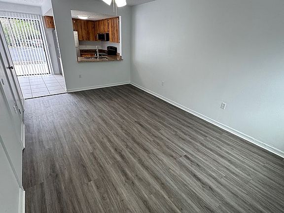2nd image of 1409 NE 17th Ave