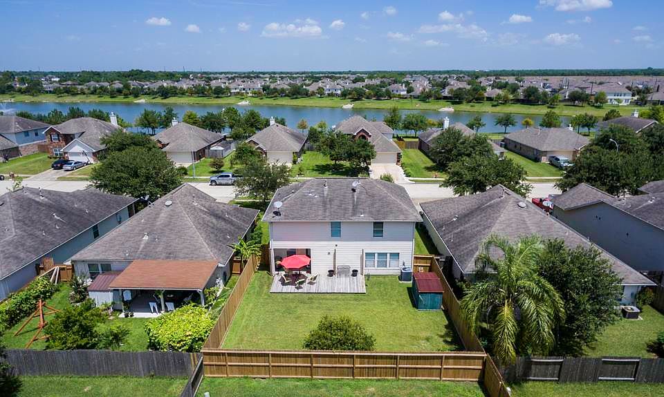 1st image of 5438 Cinnamon Lake Dr