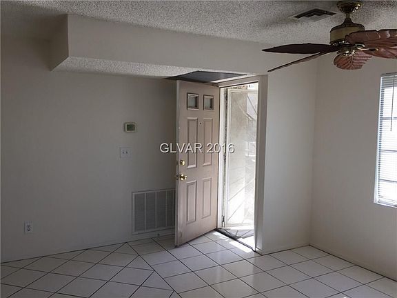 2nd image of 4818 Nara Vista Way Unit 101