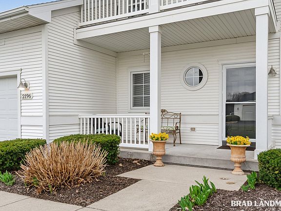 4th image of 2196 Boardwalk Ct