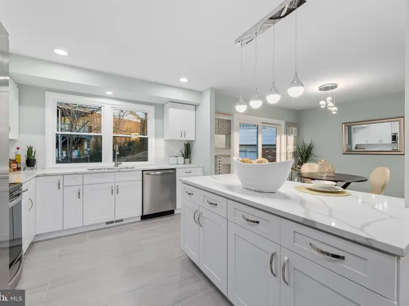 7603 Charlton Ave, College Park, MD 20740