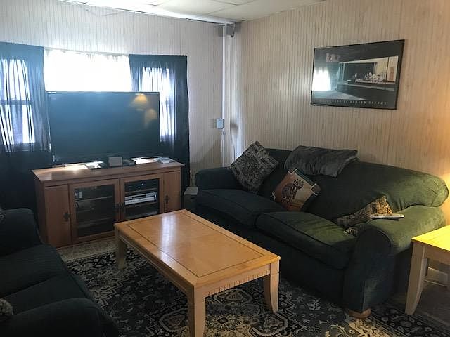 1st image of 457 Hawkins Ave