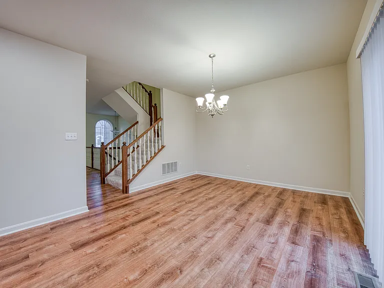 423 Marshall Heights Dr — Photo 17