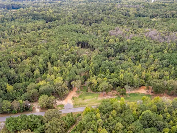 1734 Woods Bend Rd, Ragland, AL 35131