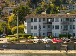 2815 Departure Bay Rd #308, Nanaimo, BC V9S 5P4