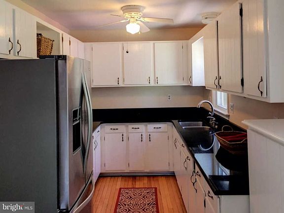 2nd image of 26250 Dogwood Dr