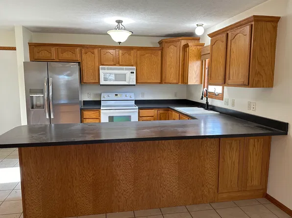 5529 Ezekiel Pl, Lincoln, NE 68516