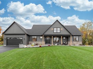 4291 Cindy Ln, Syracuse, NY 13215