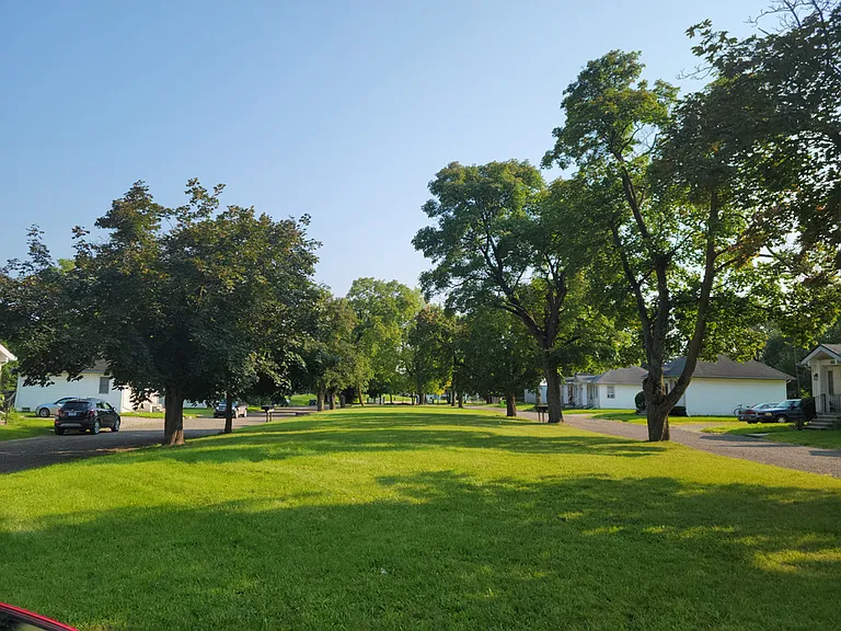 1895 Wayside Park — Photo 4