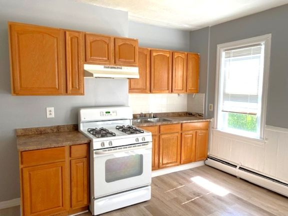 2nd image of 74 Veazie St APT 1