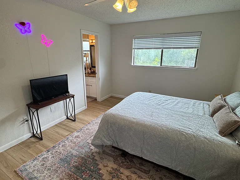 1717 Parkside Cir — Photo 25