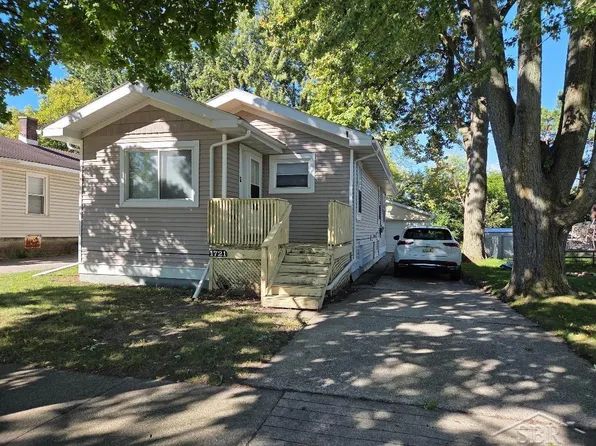 1721 Mershon St, Saginaw, MI 48602