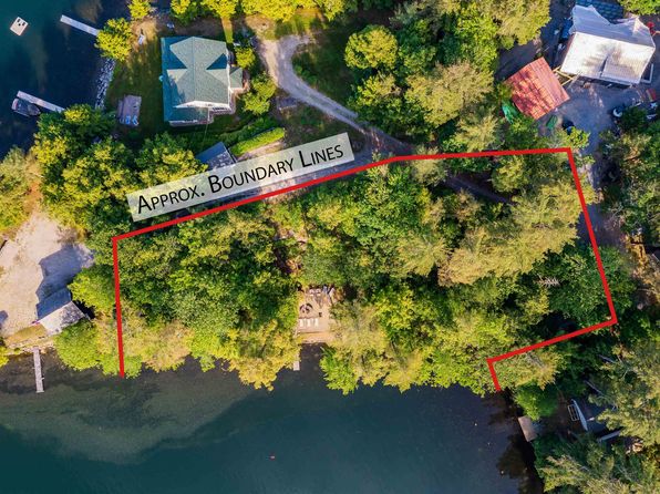 123 Peninsula Drive, Poultney, VT 05764