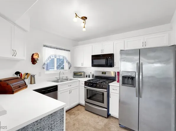 4555 E Sahara Ave Unit 120, Las Vegas, NV 89104