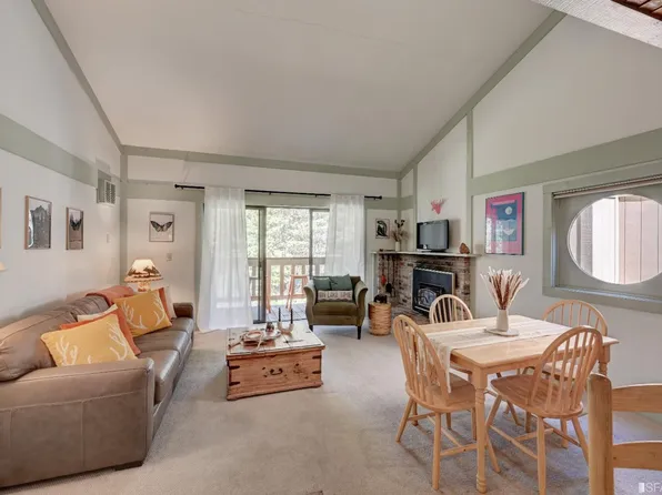 200 Creekside Dr #81, Bear Valley, CA 95223