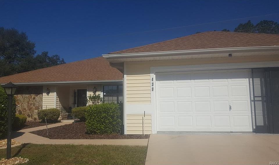 1st image of 439 W Blueflax Ct