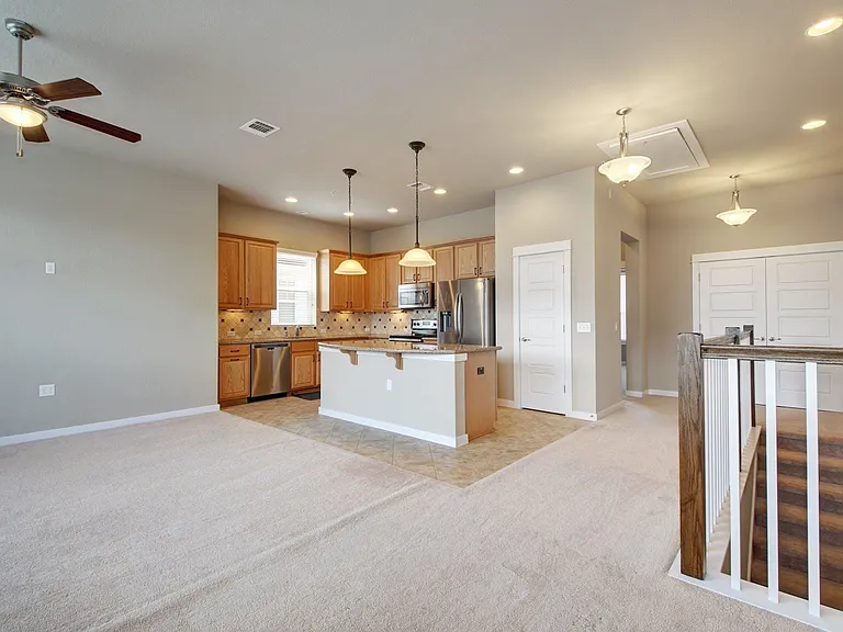 2806 Moreno St — Photo 7